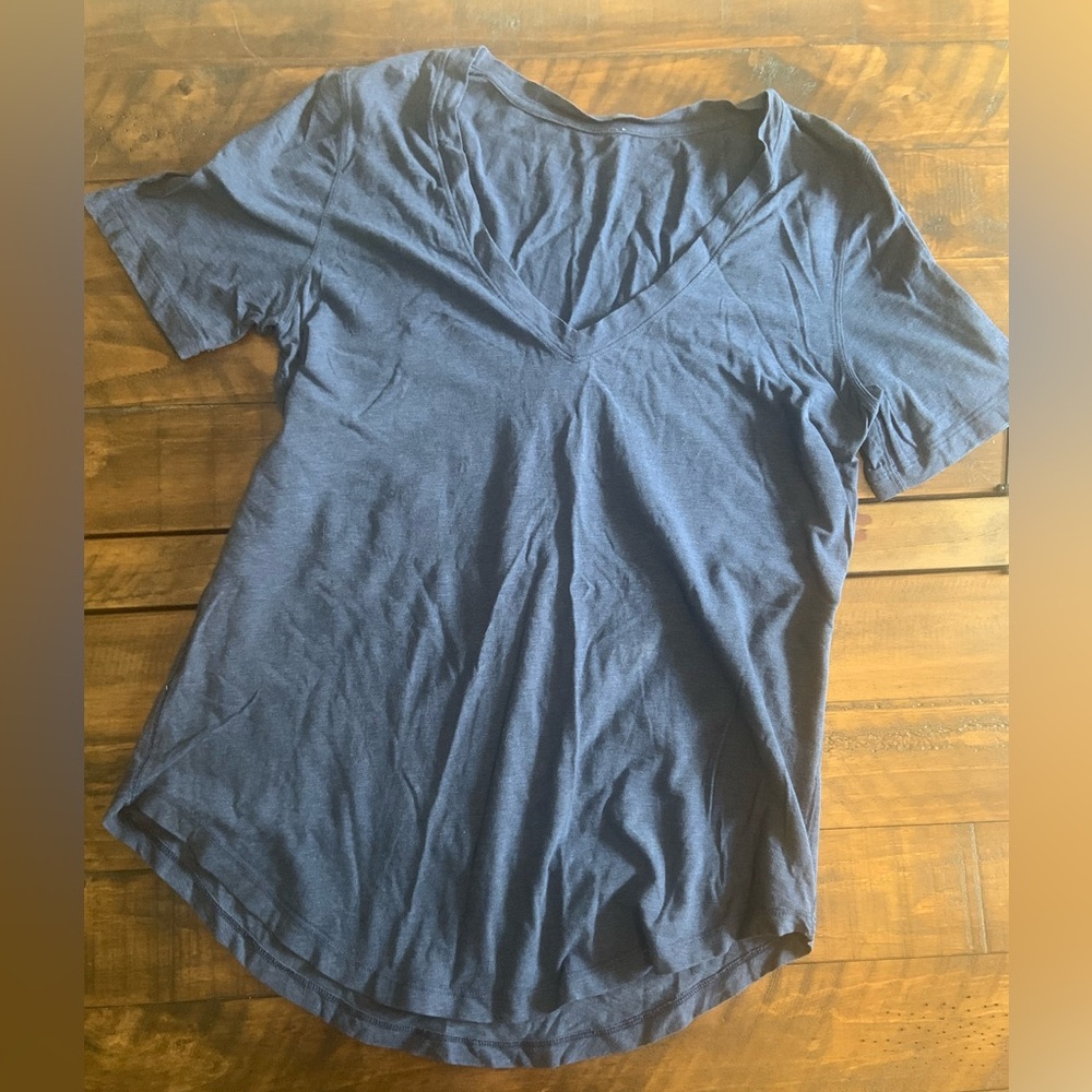 Lululemon shirt